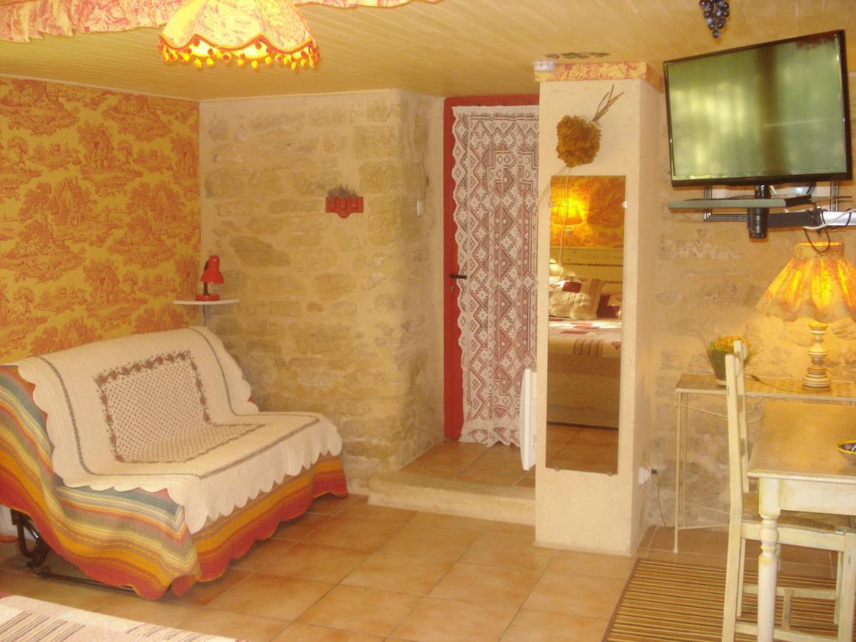 Locastillon Екстер'єр фото